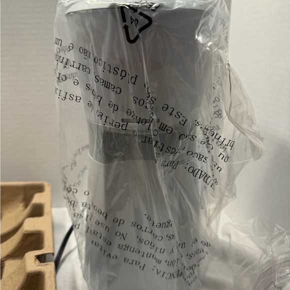 New/Open Box Mr. Coffee Single Serve Ice Coffeemaker, White - Picture 9 of 16